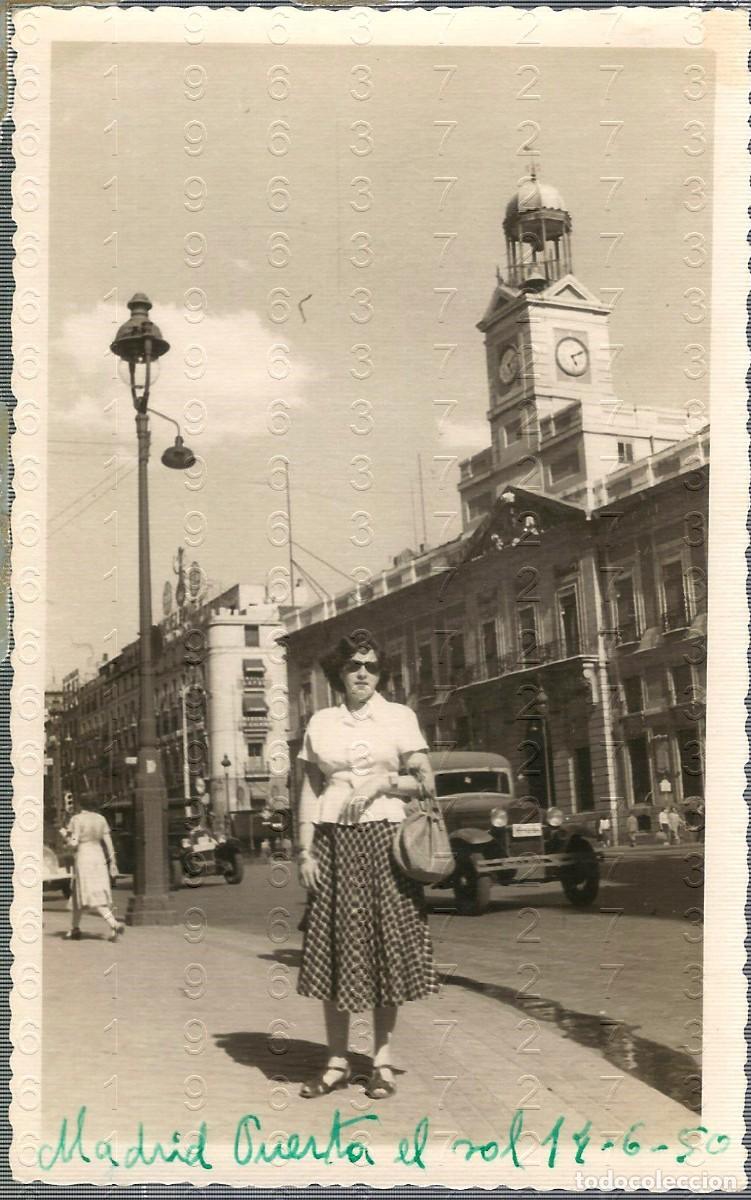 Kino: MADRID PUERTA DEL SOL 1950 ARCHIVO MERCEDES VECINO PEPE VAQUERO 13X8 FOTOGRAFIA UNICA LM54