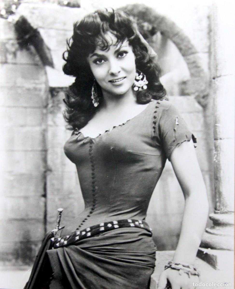Cinema: GINA LOLLOBRIGIDA - FOTO 25x 20 APROX