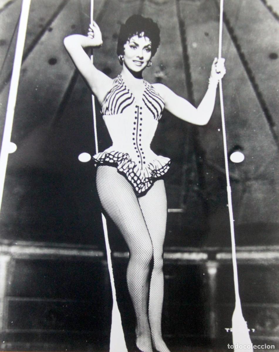 Cinema: GINA LOLLOBRIGIDA - FOTO 25x 20 APROX
