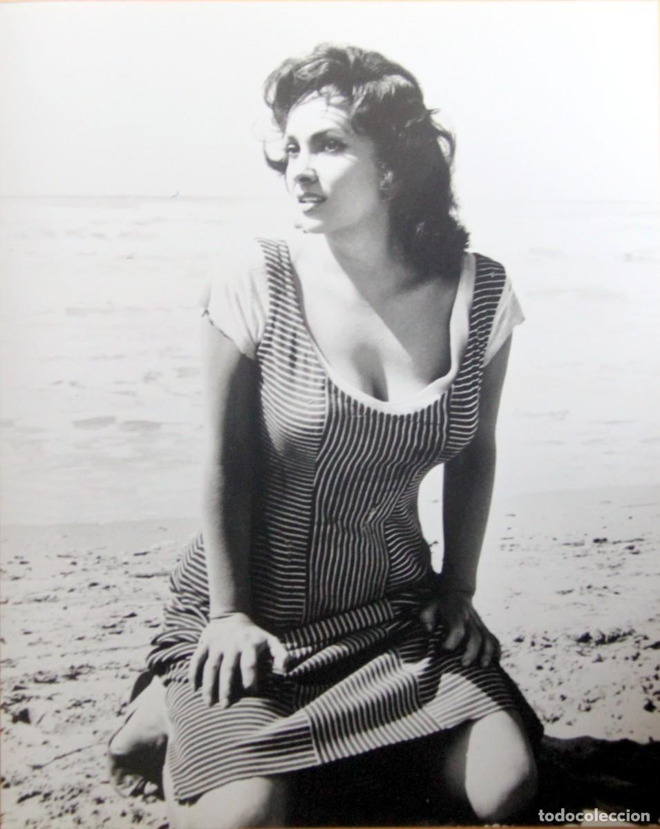 Cinema: GINA LOLLOBRIGIDA - FOTO 25x 20 APROX