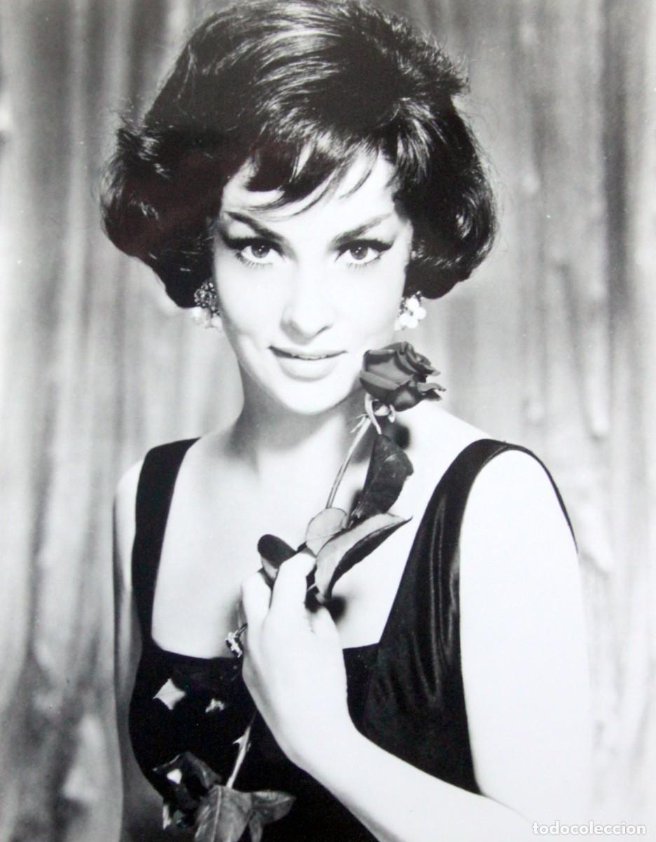 Cinema: GINA LOLLOBRIGIDA - FOTO 25x 20 APROX