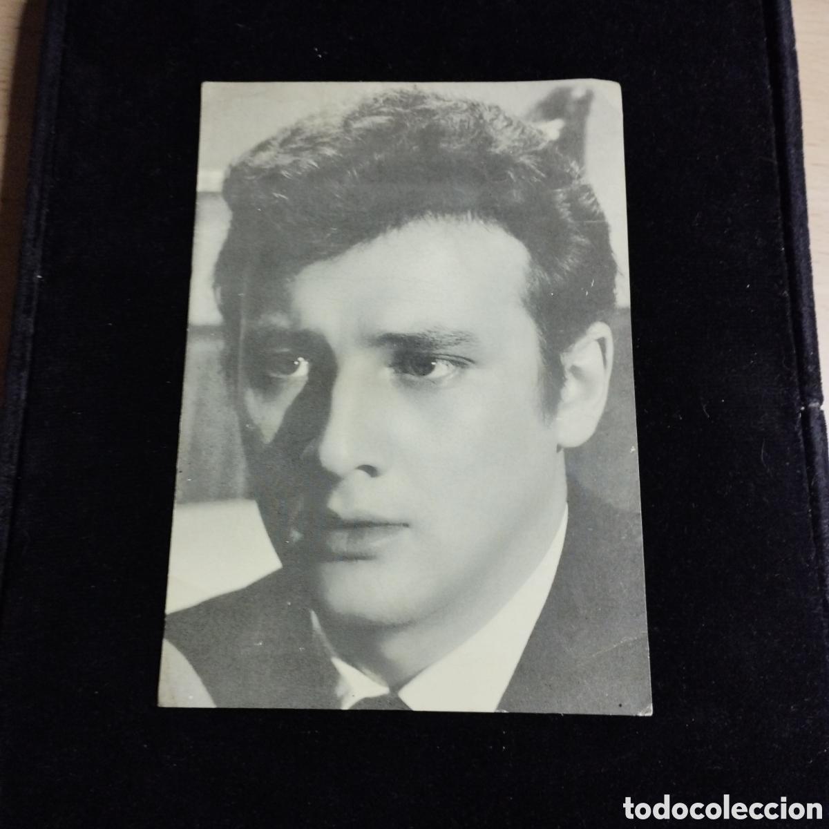 Cine: Foto , ficha de cine. Revista Rom&aacute;ntica. Carlos Larra&ntilde;aga. Suevia Films.