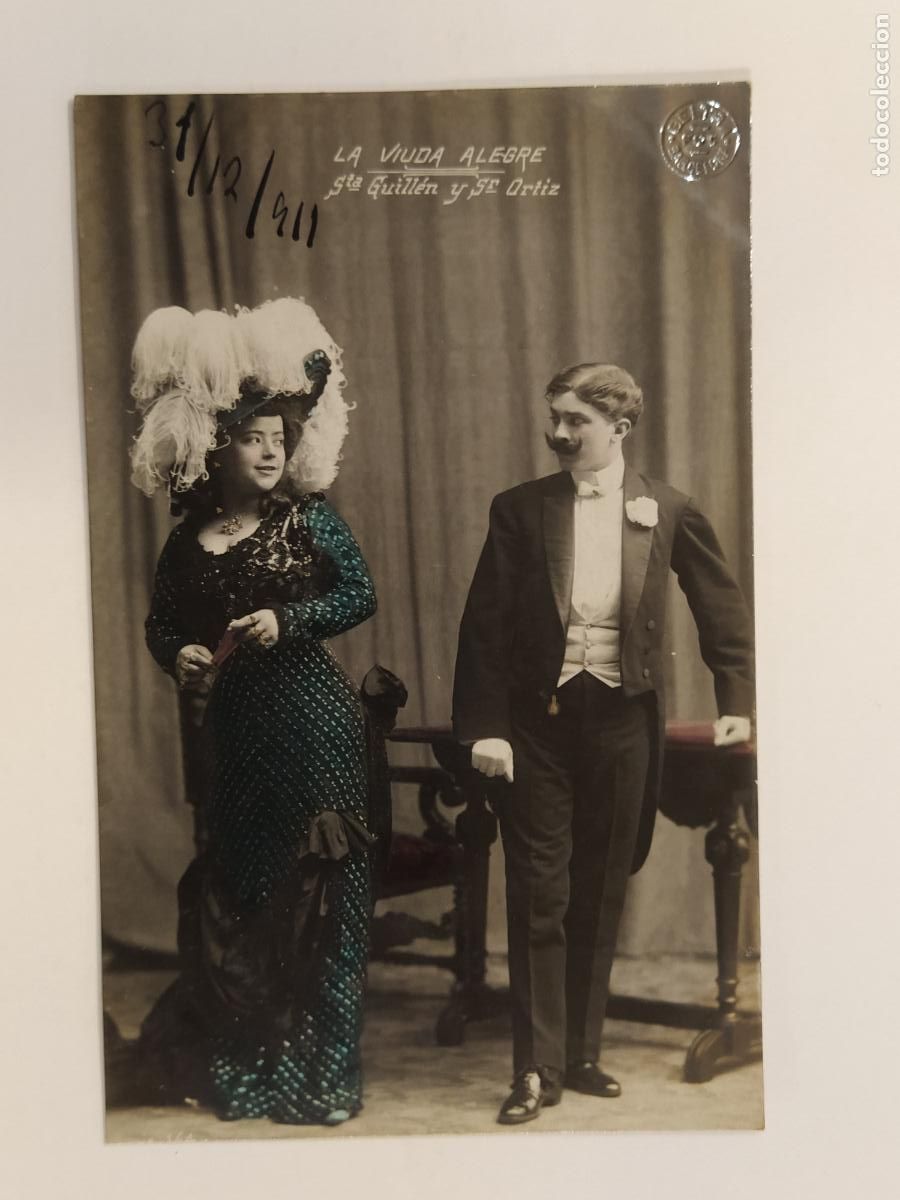 Kino: LA VIUDA ALEGRE - STA GUILLEN Y SR ORTIZ - SELLO EN SECO BELTRA - POSTAL ANTIGUA ORIGINAL -(112.422)