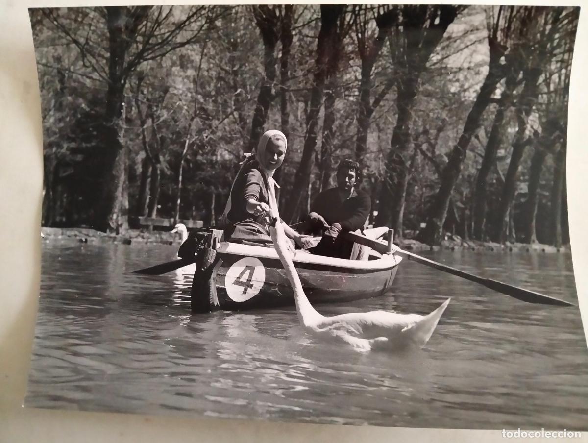 Cin&eacute;ma: FOTOGRAFIA ANALIA GADE Y JEAN CLAUDE PASCAL , PELICULA LA ENCRUCIJADA 1959, MEDIDAS 18X24 CM