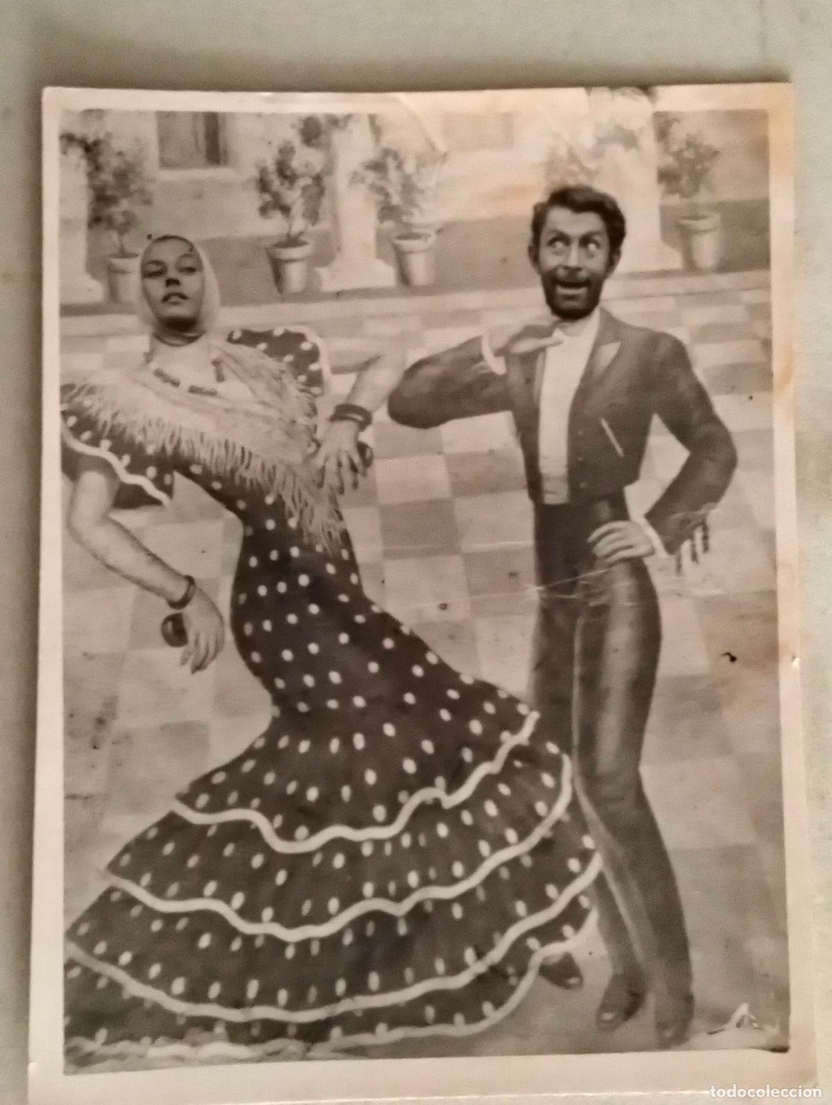 Cin&eacute;ma: FOTOGRAFIA ANALIA GADE Y JEAN CLAUDE PASCAL, PELICULA LA ENCRUCIJADA 1959, MEDIDAS 6,5X9 CM