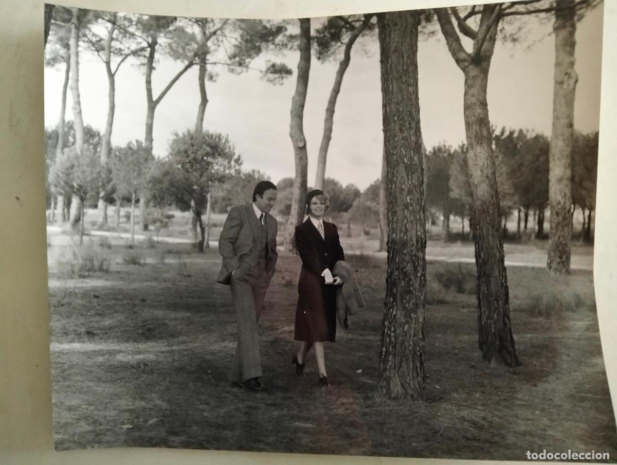 Cin&eacute;ma: FOTOGRAFIA ANALIA GADE Y ANGEL DEL POZO, PELICULA LA DUDA A&Ntilde;O 1972, MEDIDAS 25 X 20,5 CM