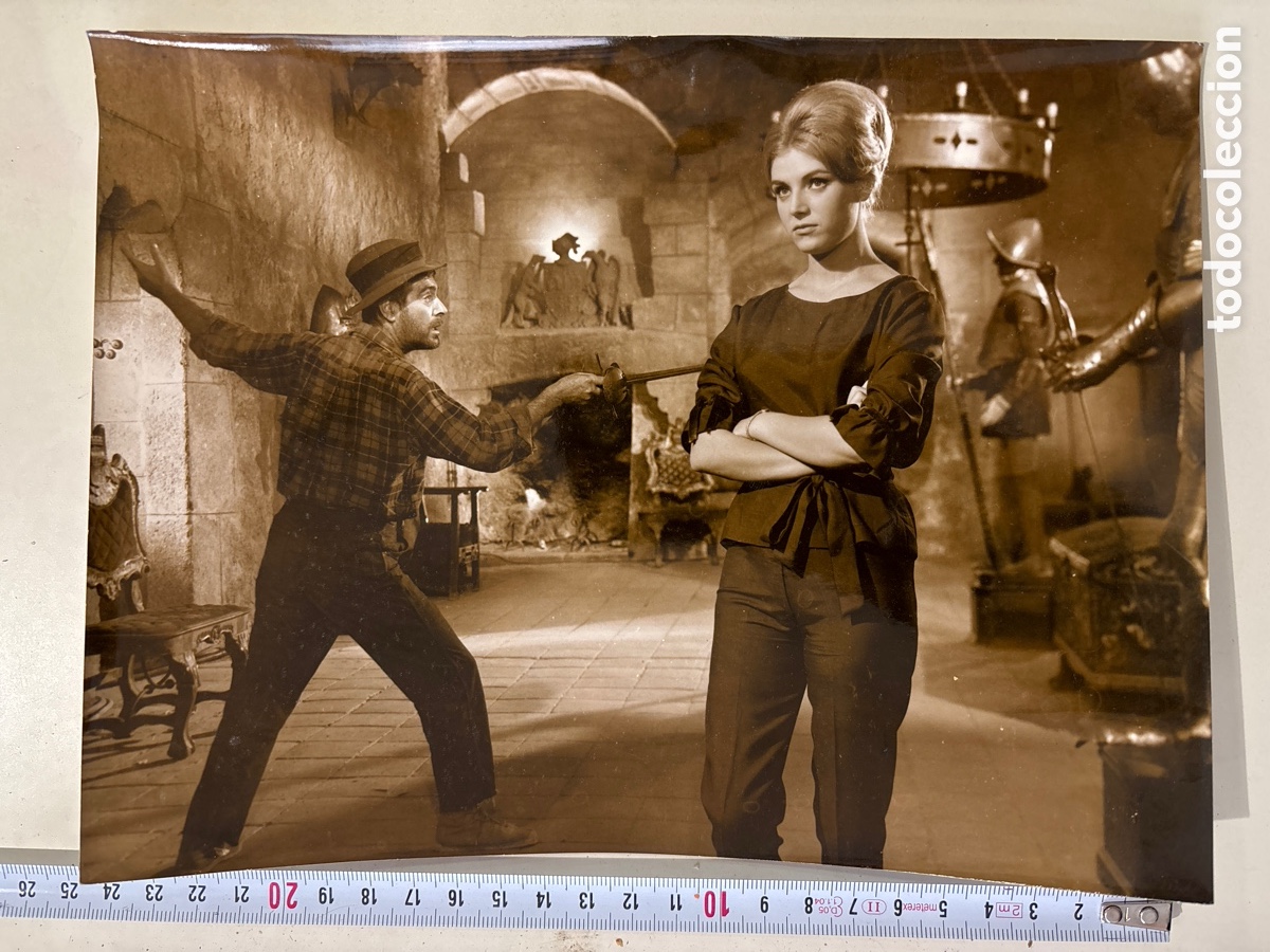 Cine: FOTO. T&Iacute;TULO: EL VAGABUNDO Y LA ESTRELLA. ALFREDO KRAUS, ANA ESMERALDA, ANTONIO CASAL, ANGELA BRAVO