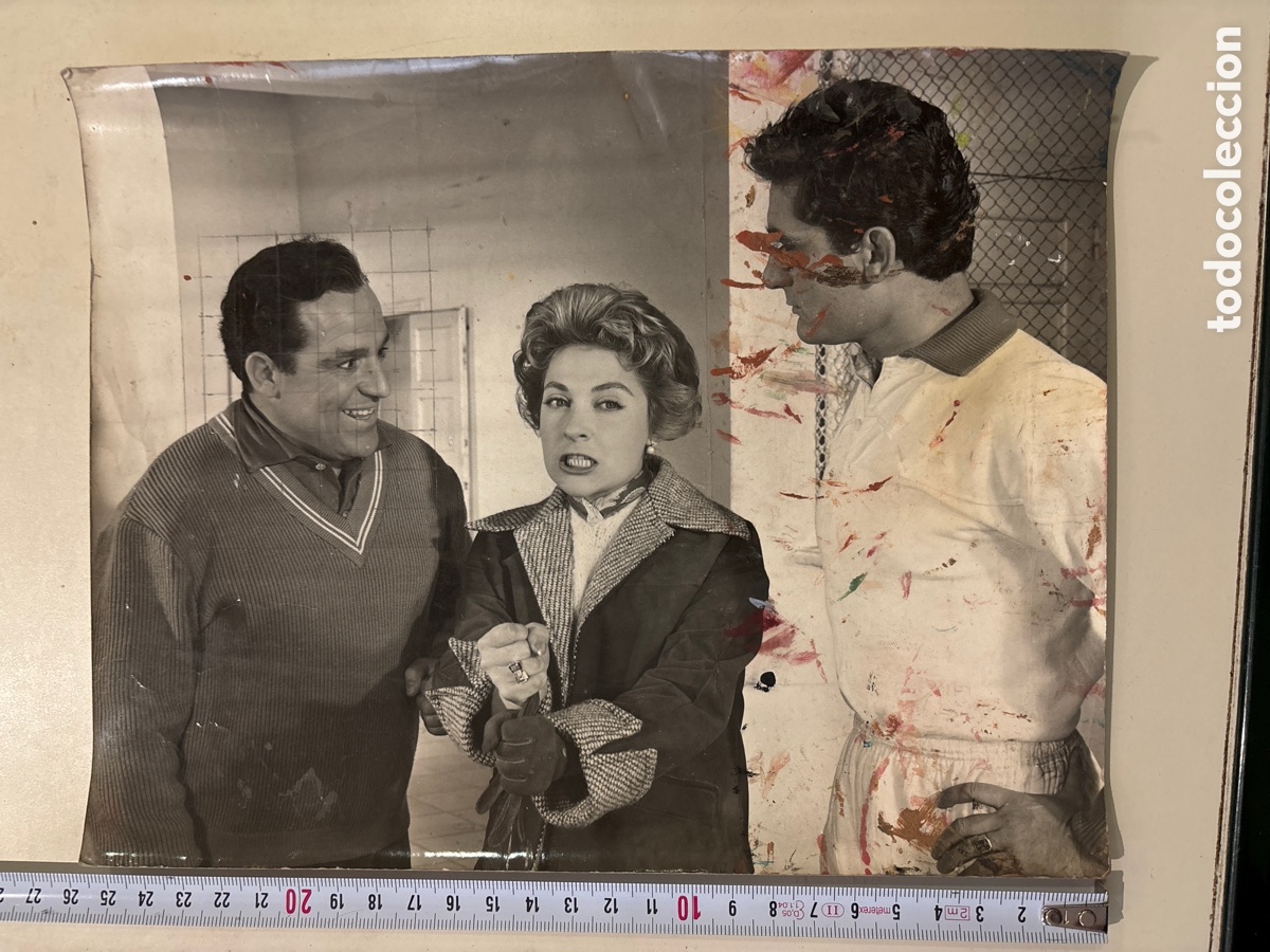 Cine: FOTO. T&Iacute;TULO: PASA LA TUNA. &Aacute;NGEL DE ANDR&Eacute;S, MARA CRUZ, CELIA CONDE, JOS&Eacute; LUIS Y SU GUITARRA.