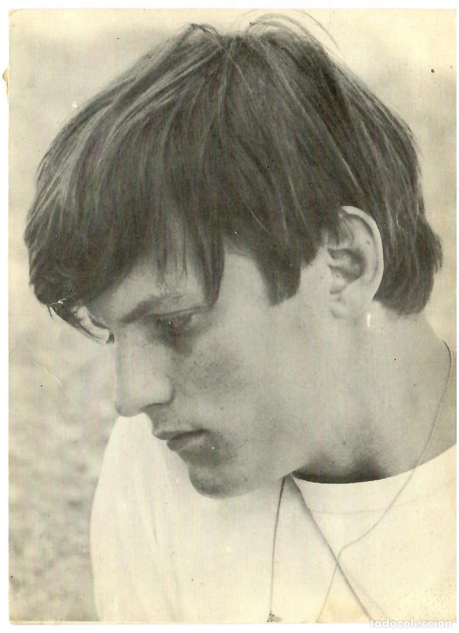 Kino: Jacques Perrin. Foto ficha obsequio Revista Romantica. 11,4 x 15,4 cms. Vell i Bell