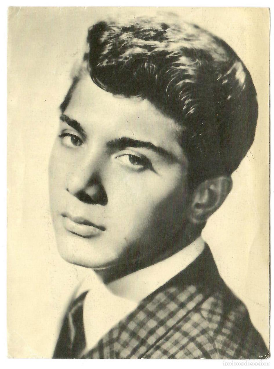 Kino: Paul Anka. Foto ficha obsequio Revista Romantica. 11,4 x 15,4 cms. Vell i Bell