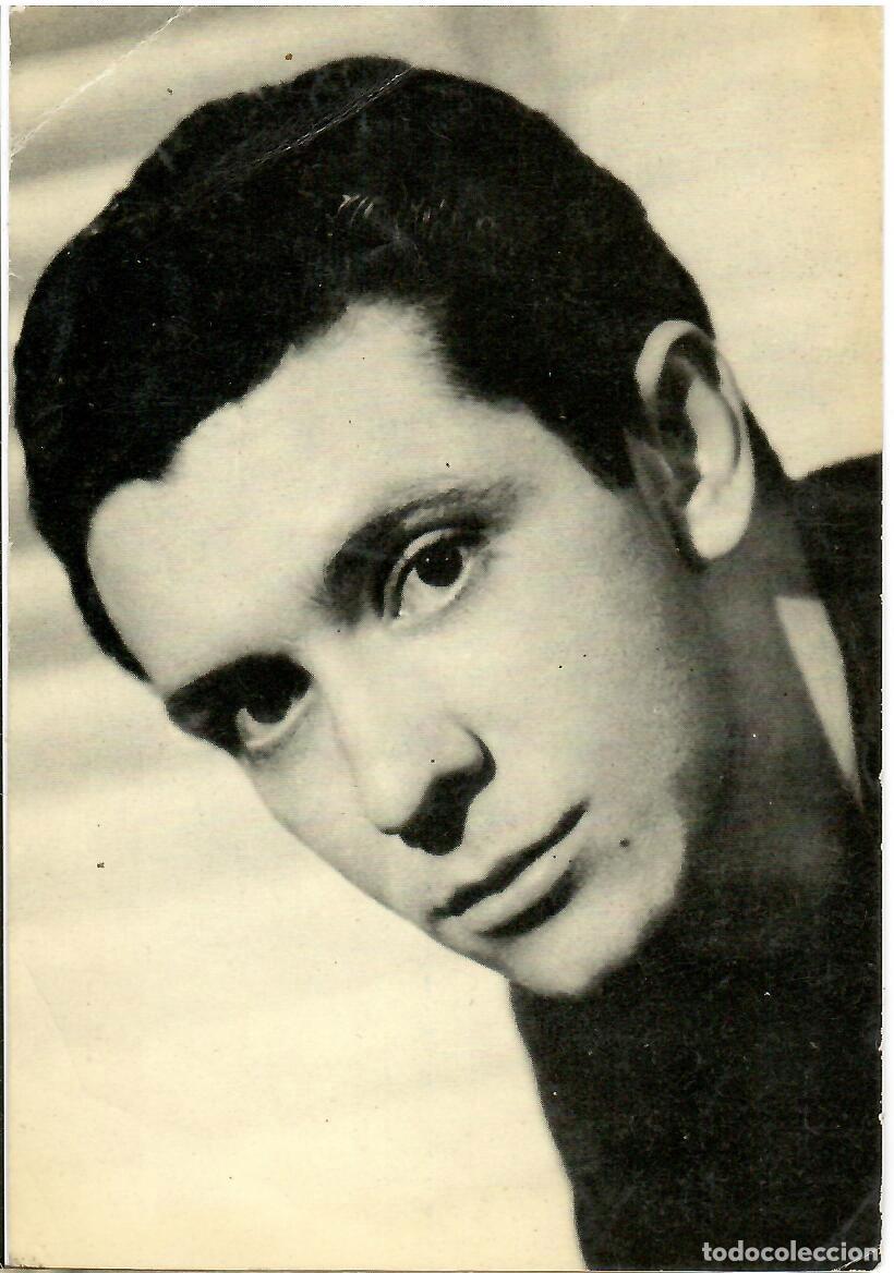 Cin&eacute;ma: Juan Pedro Somoza. 2&ordf; serie. Foto ficha, obsequio Revista Romantica. 10 x 14.7 cms. Vell i Bell