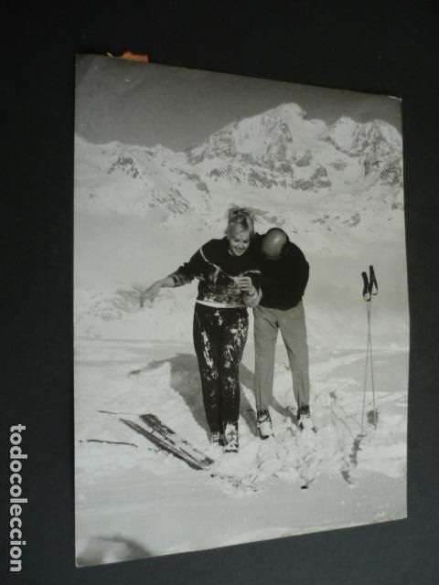 Cin&eacute;ma: MYLENE DEMONGEOT ACTRIZ ANTIGUA FOTOGRAFIA 18 X 24 CM