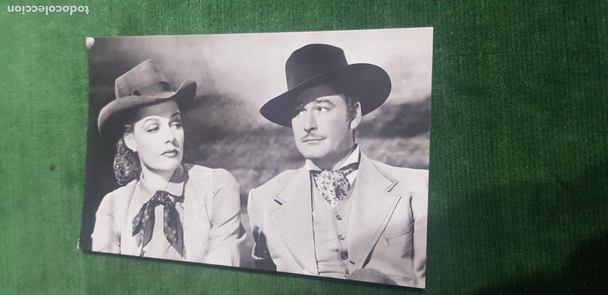 Kino: ANN SHERIDAN Y ERROL FLYNN
