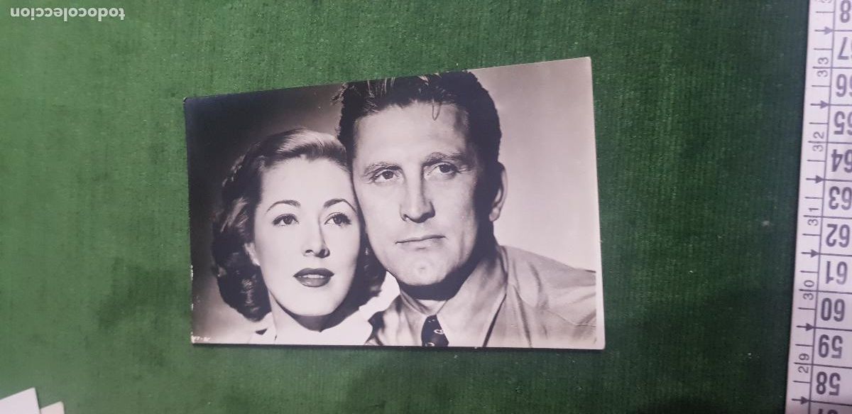 Cinema: KIRK DOUGLAS Y ELEONOR PARKER