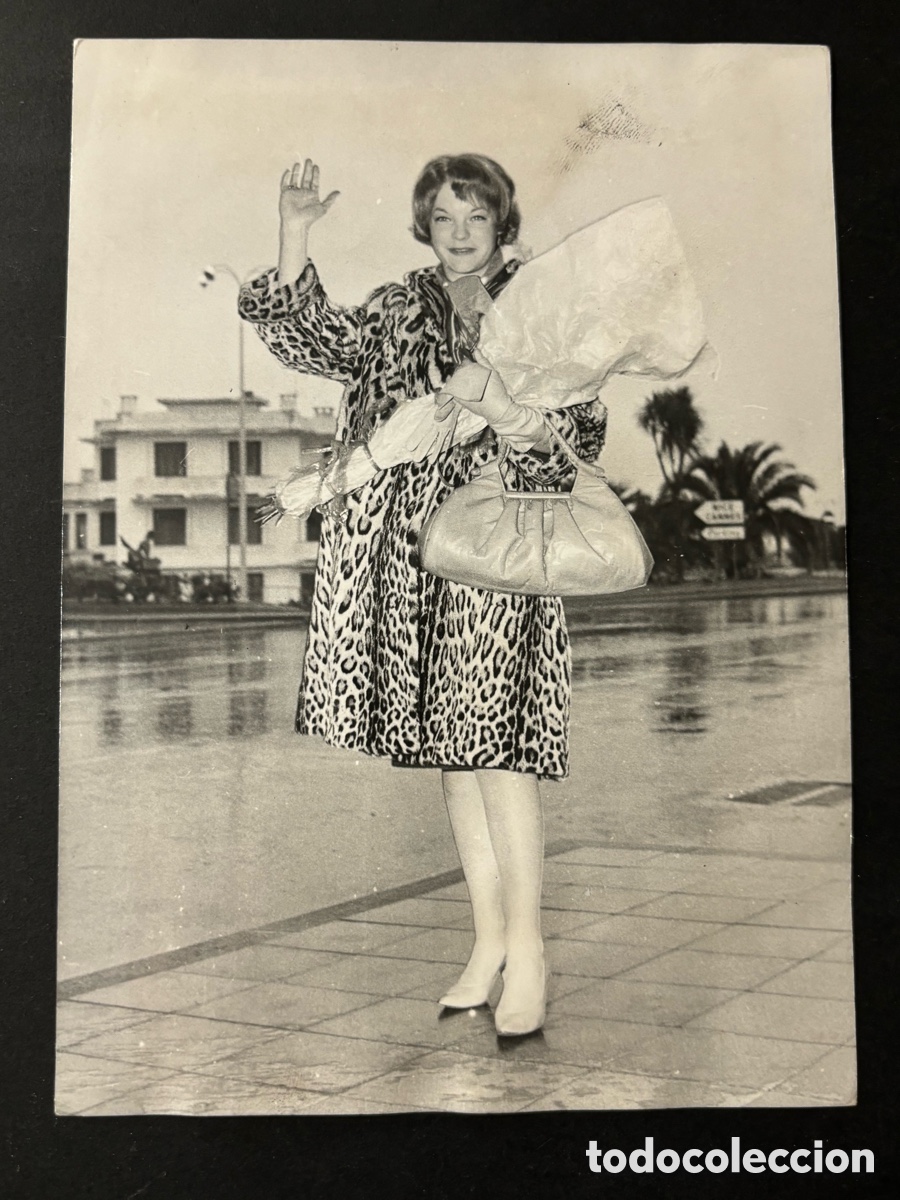 Cine: Foto original de Romy Schneider en el aer&oacute;dromo de Niza