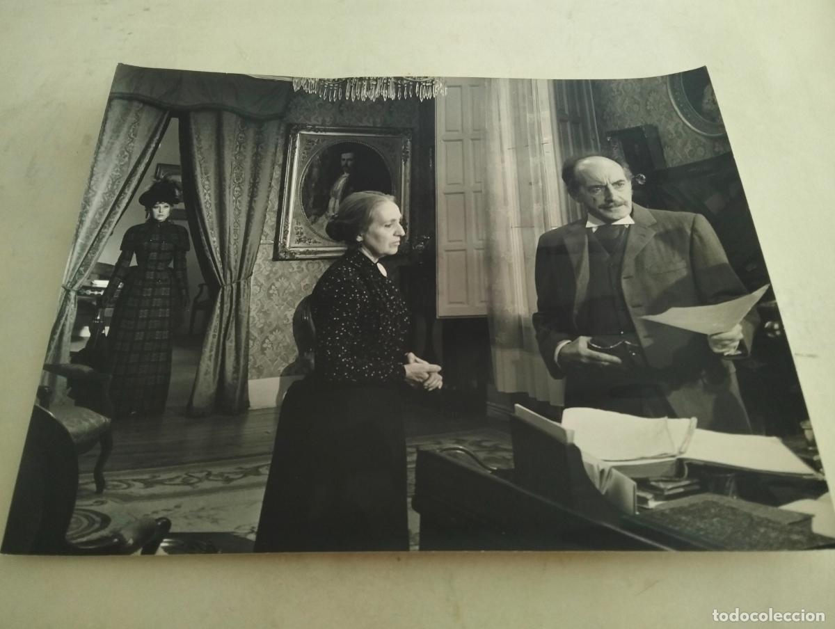 Cinema: FOTOGRAFIA PELICULA, NADA MENOS QUE TODO UN HOMBRE, TOMAS BLANCO Y LOLA LEMOS, MEDIDAS 25 X 20 CM