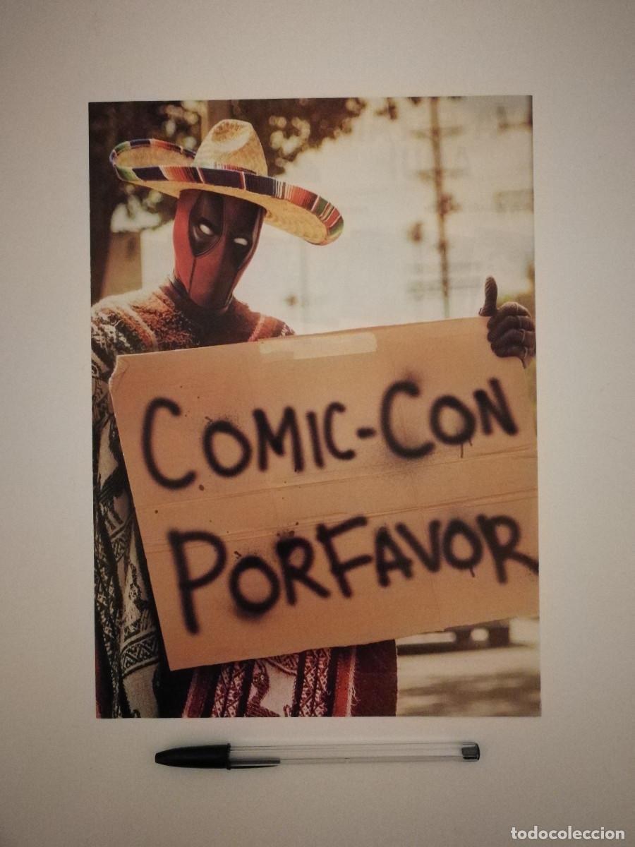 Cine: LAMINA ACARTONADA -A4- DEADPOOL COMIC-CON - MARVEL - SUPERHEROES