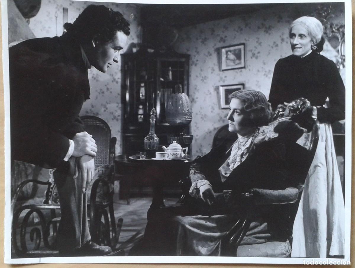 Cine: LAS INQUIETUDES DE SHANTI AND&Iacute;A. JORGE MISTRAL, MILAGROS LEAL, IRENE CABA ALBA