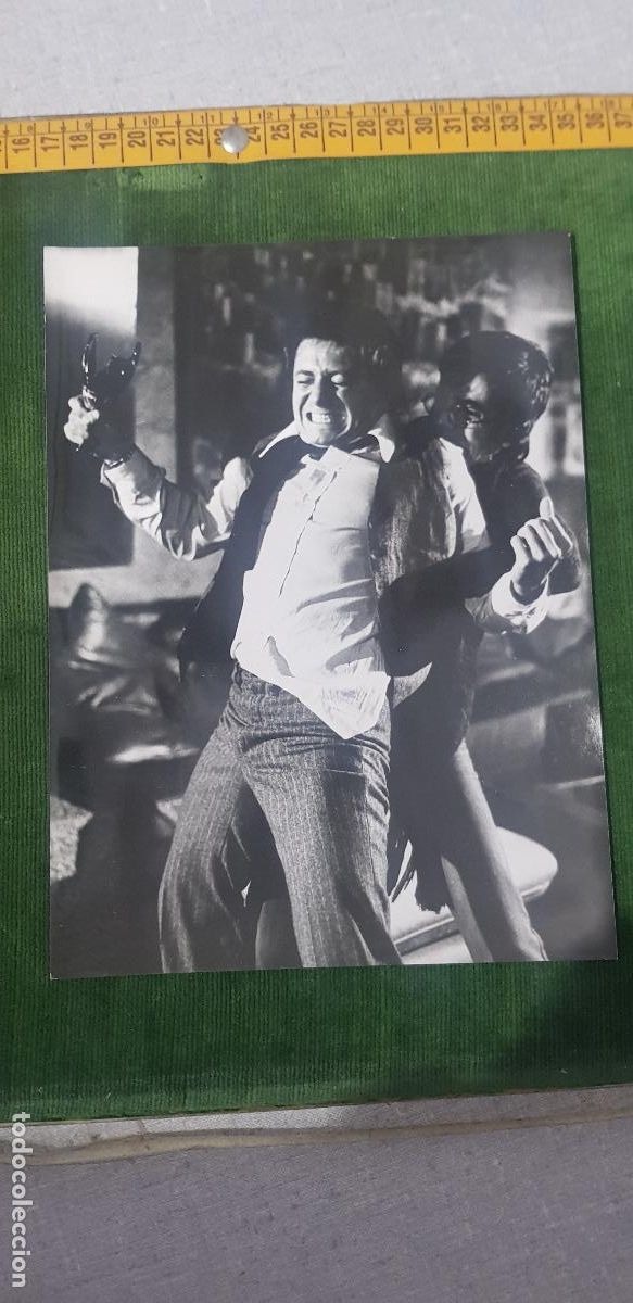 Kino: OLVIDA LOS TAMBORES 1975-JAIME BLANCHCARLOS BALLESTEROS-CRISTINA GALBO