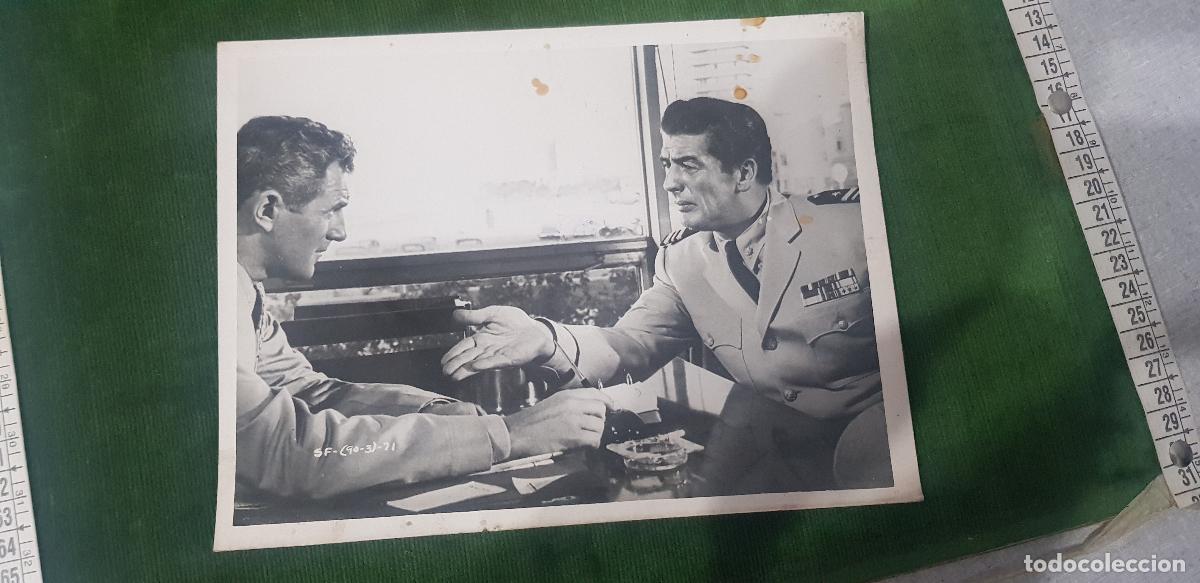 Cine: COSTA DE TIBURONES 1956-VICTOR MATURE-KAREN STEELE-JAMES OLSON
