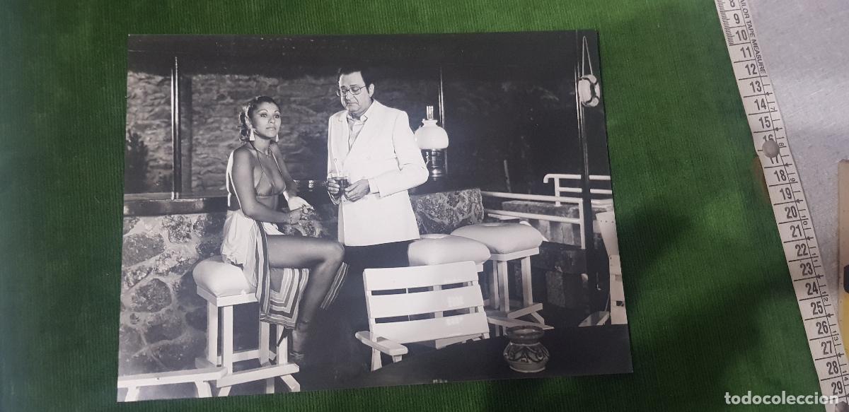 Kino: QUE VIENEN LOS SOCIALISTAS 1982-JENNY LLADA-AZUZENA HERNANDEZ-MARIANO OZORES