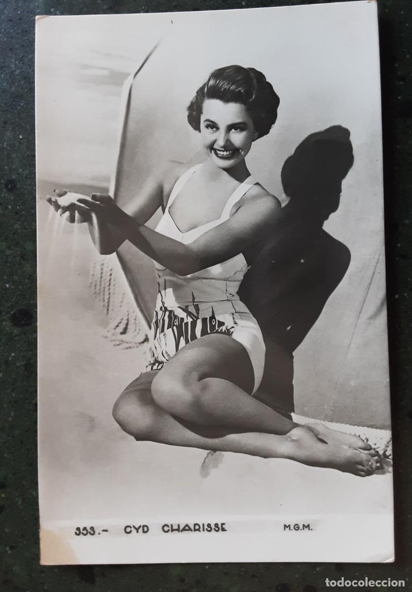 Cine: TARJETA POSTAL CYD CHARISE, METRO GOLDWYN MAYER.