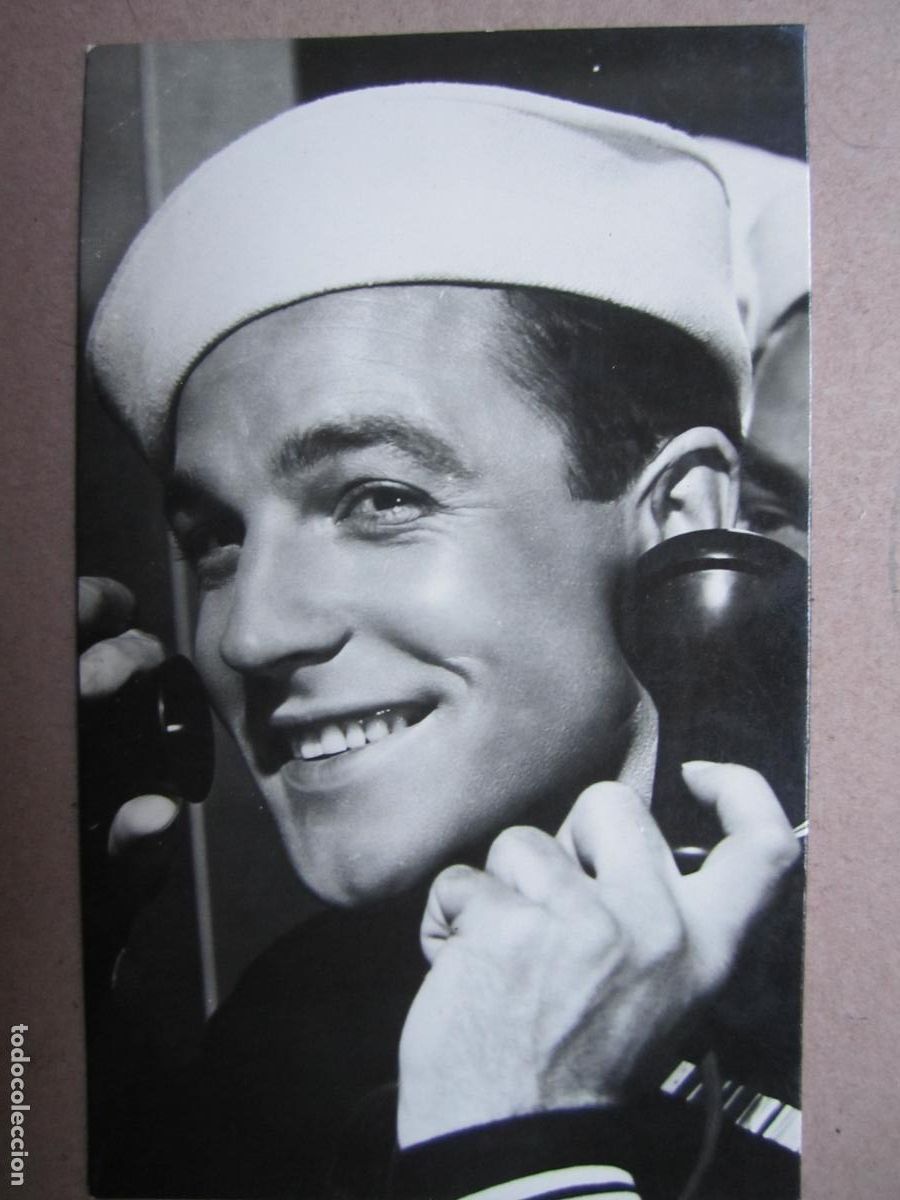 Cine: gene kelly - postal original b/n - cinema actor - levando anclas