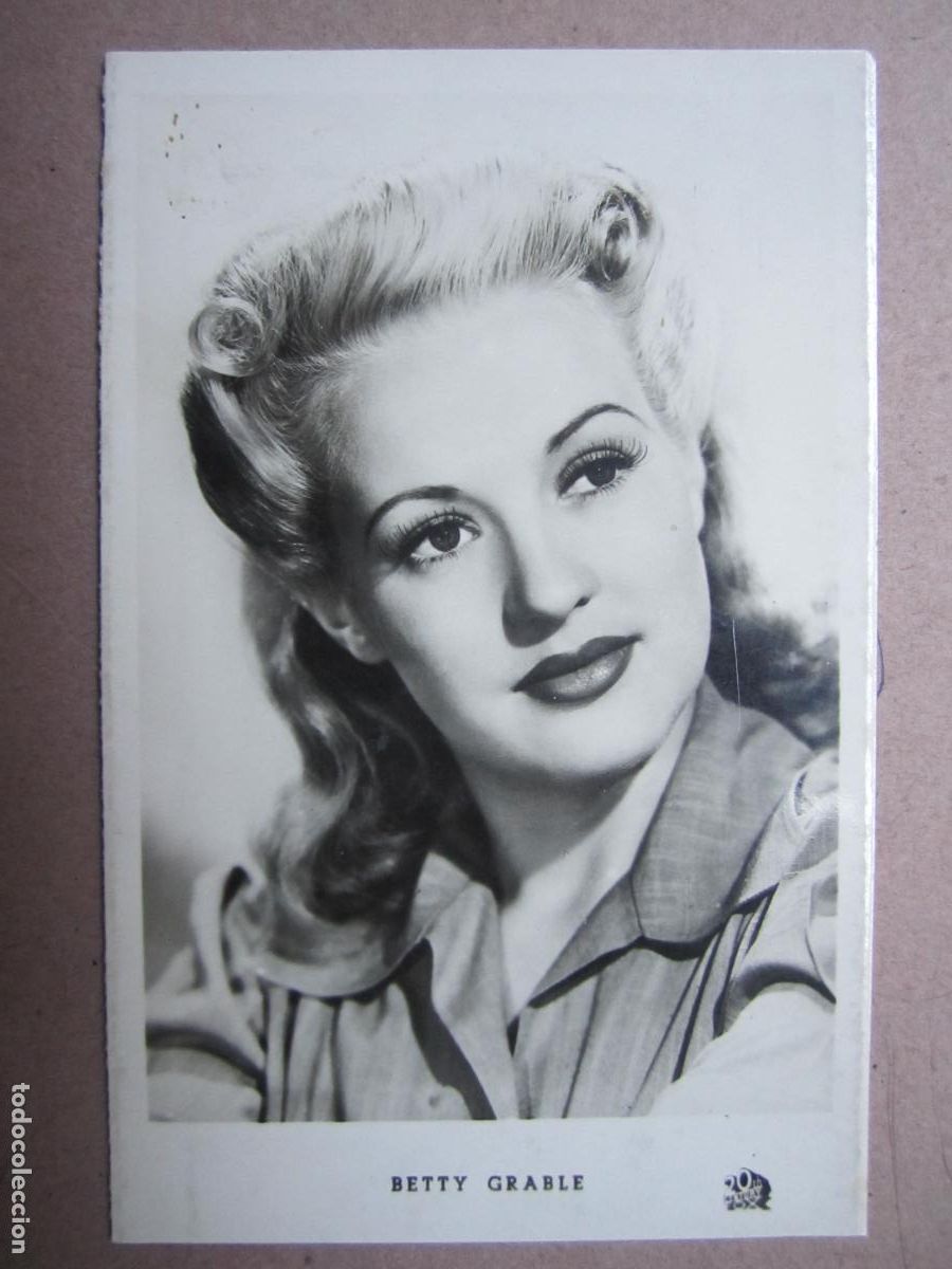 Cine: betty grable - postal original b/n - cinema actress