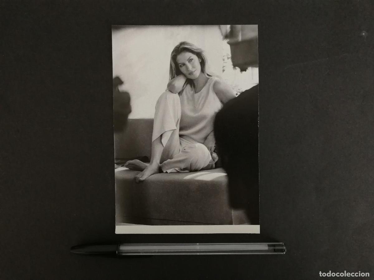 Kino: TARJETA PAPEL -10*15- Gisele B&uuml;ndchen