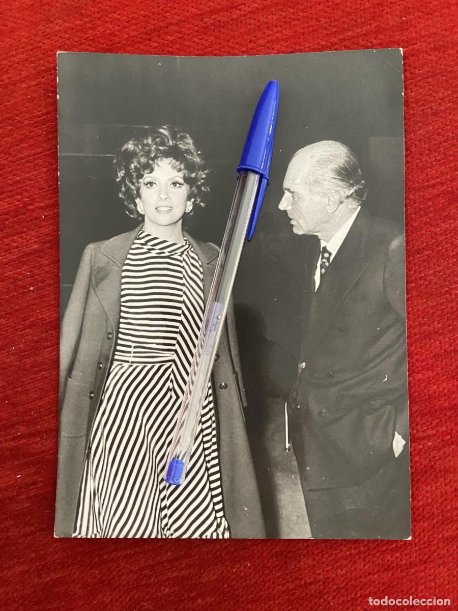 Cine: R30590 FOTO FOTOGRAFIA ORIGINAL CINE ACTRIZ GINA LOLLOBRIGIDA (11-10-1971)