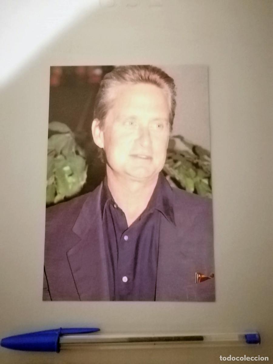 Cin&eacute;ma: TARJETA ACARTONADA -10*15- MICHAEL DOUGLAS