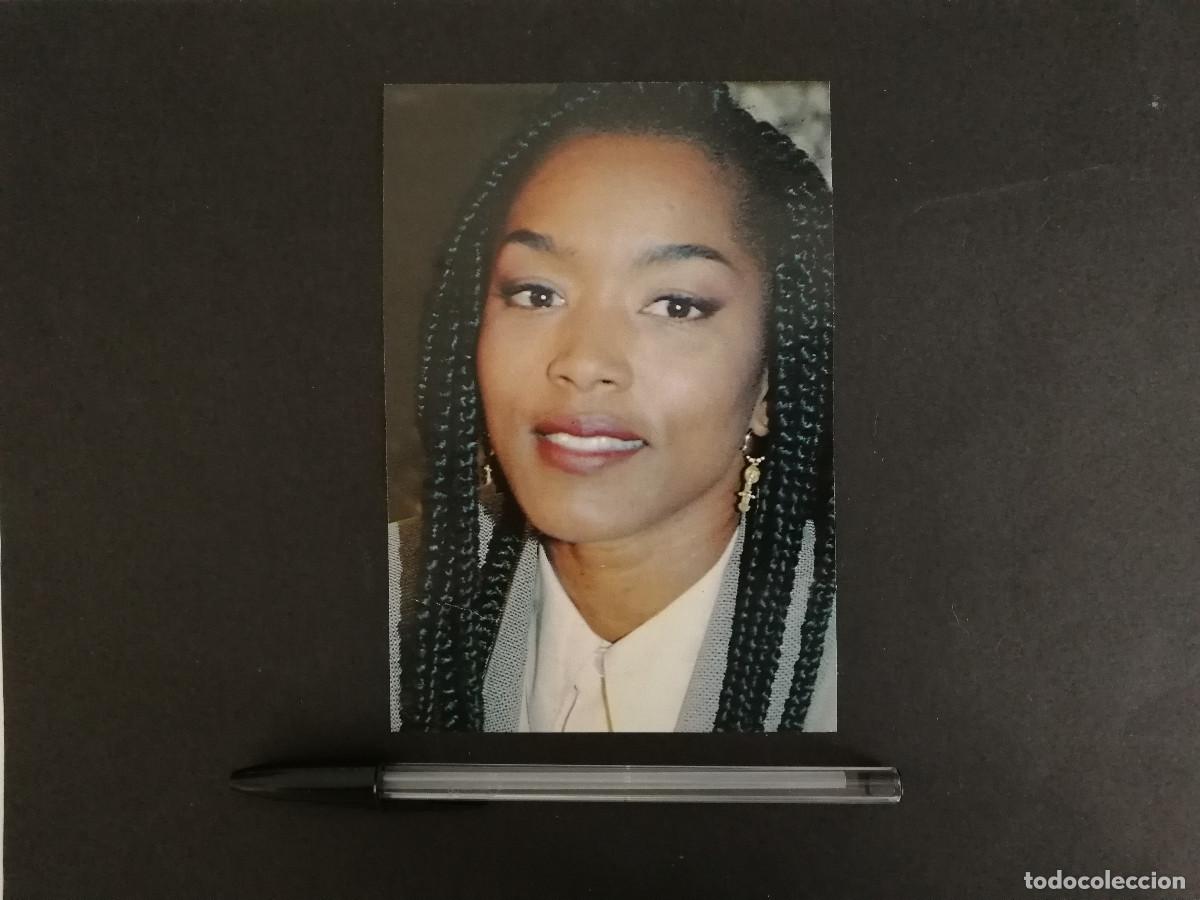 Cine: TARJETA ACARTONADA -10*15- Angela Bassett