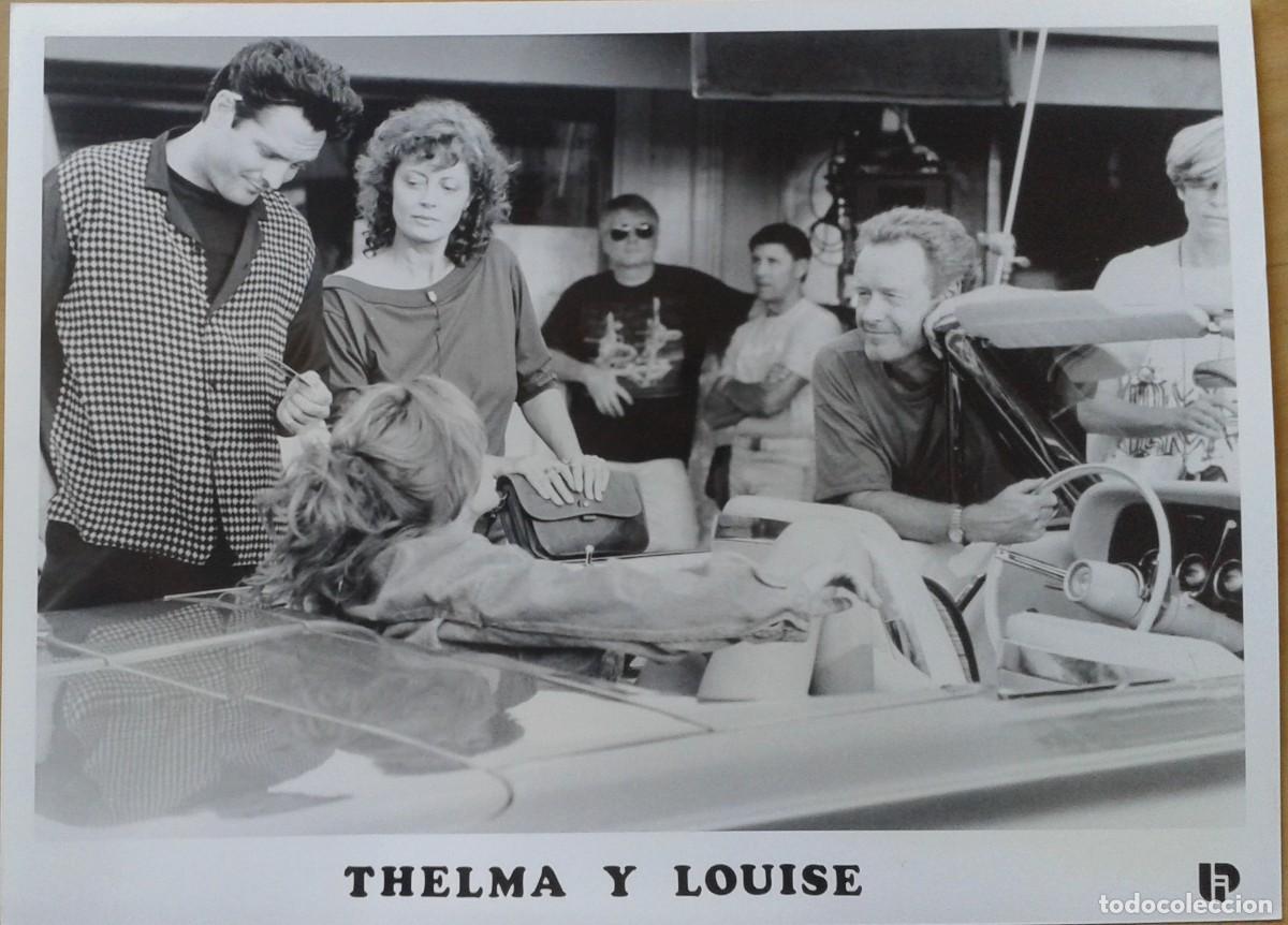Cine: THELMA & LOUISE. FOTO DE RODAJE. RIDLEY SCOTT DIRIGE A SUSAN SARANDON Y GEENA DAVIES