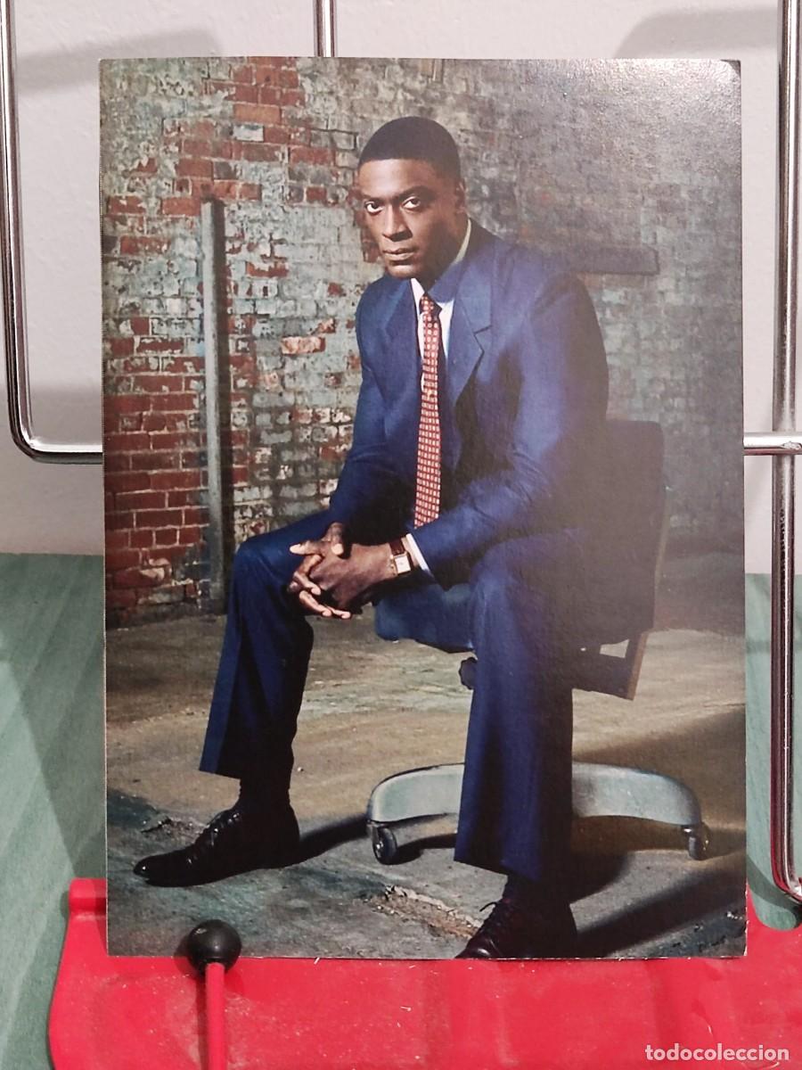 Cinema: Aldis Hodge . Ficha revista accion cine