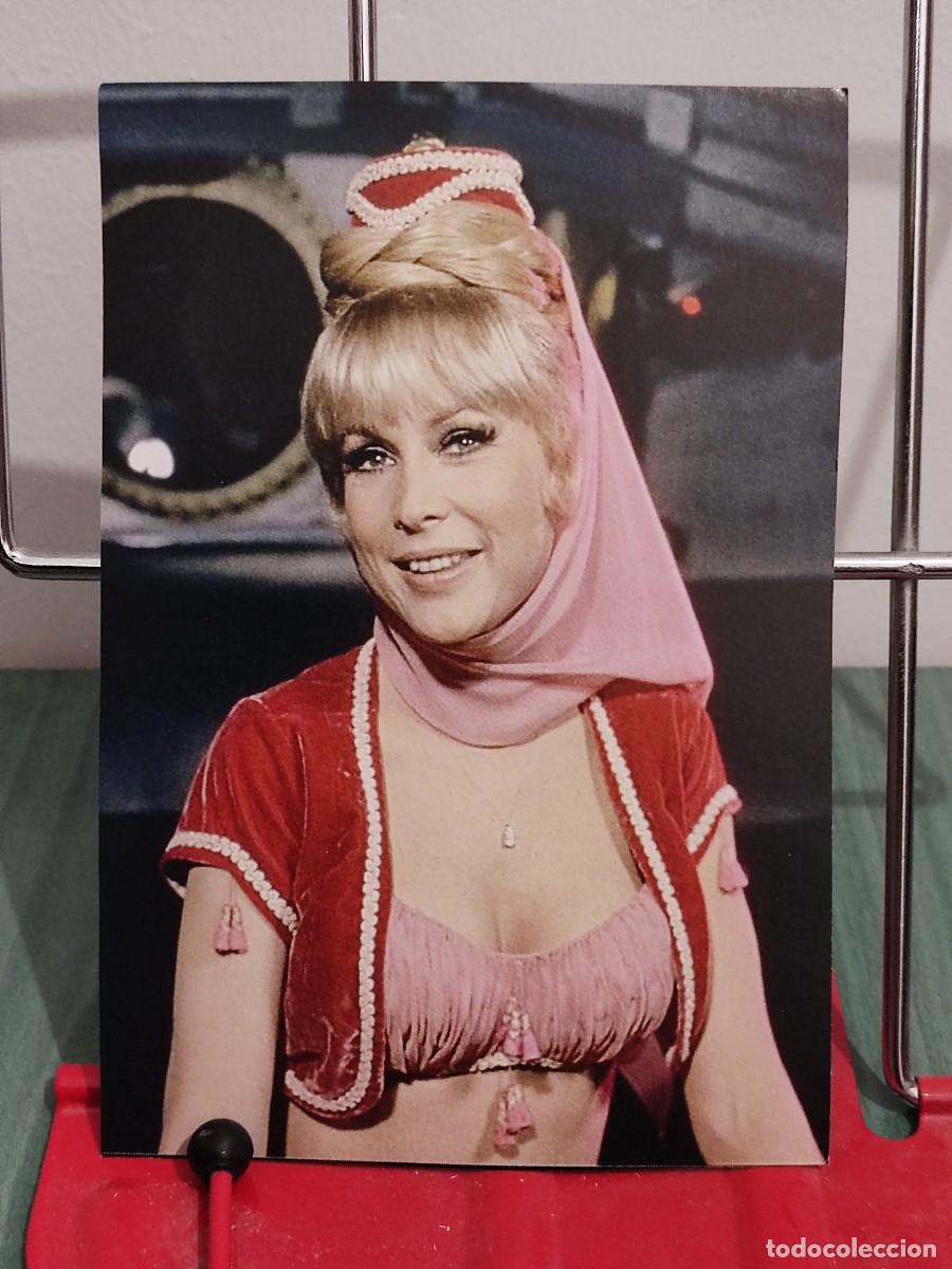 Cinema: Barbara Eden . Ficha revista accion cine