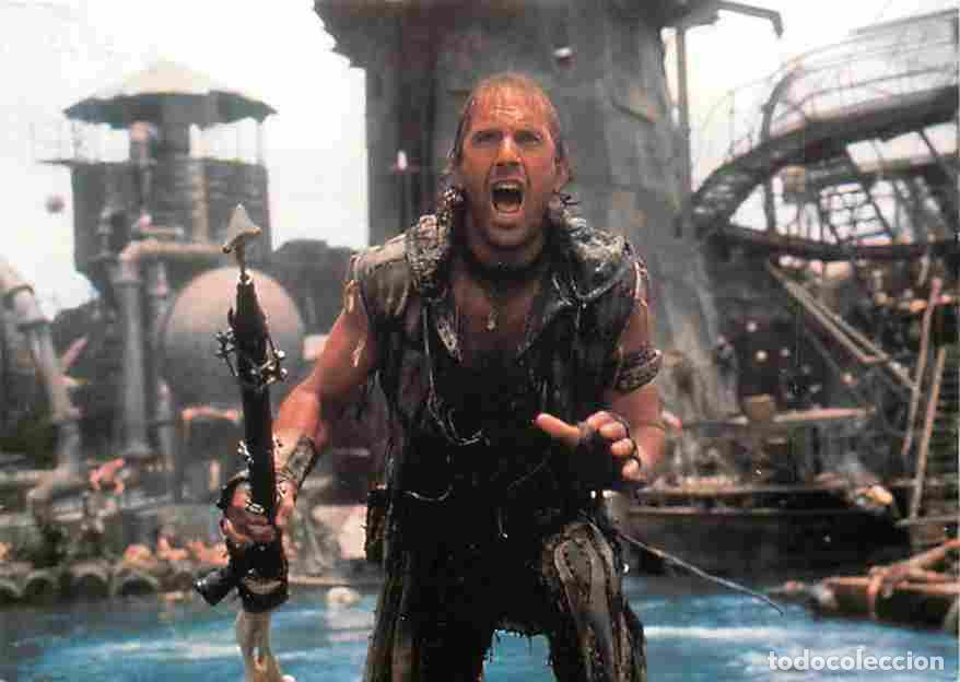 Kino: Cinema - Acteurs - Kevin Costner - Waterworld - CPM - Voir Scans Recto-Verso