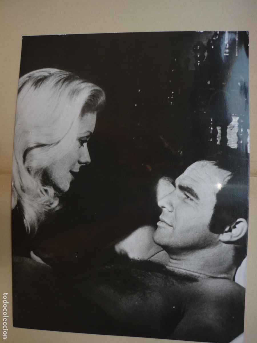 Cin&eacute;ma: destino fatal - foto original b/n - catherine deneuve burt reynolds - robert aldrich