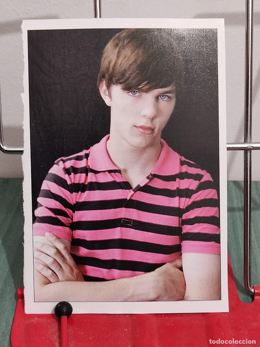 Cin&eacute;ma: Nicholas Hoult . Ficha revista accion cine