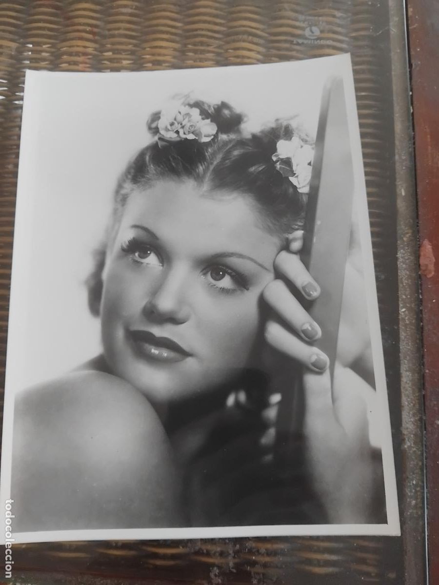 Cine: FOTOGRAFIA ORIGINAL DE SIMONE SIMON. 18 X 24.