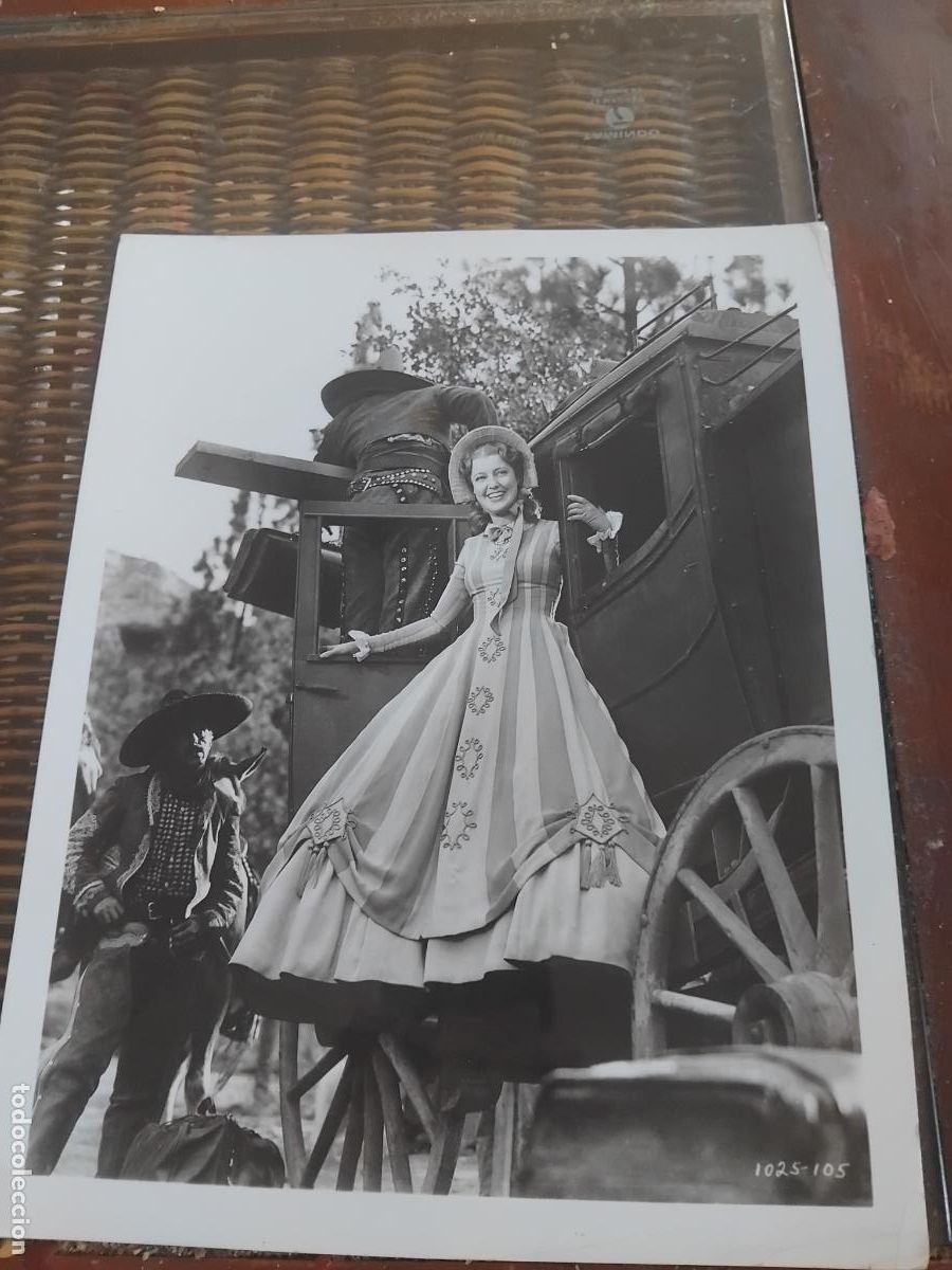 Cine: FOTOGRAFIA DE JEANETTE MCDONALD EN LA ESPIA DE CASTILLA. 20,50 X 26 CM.