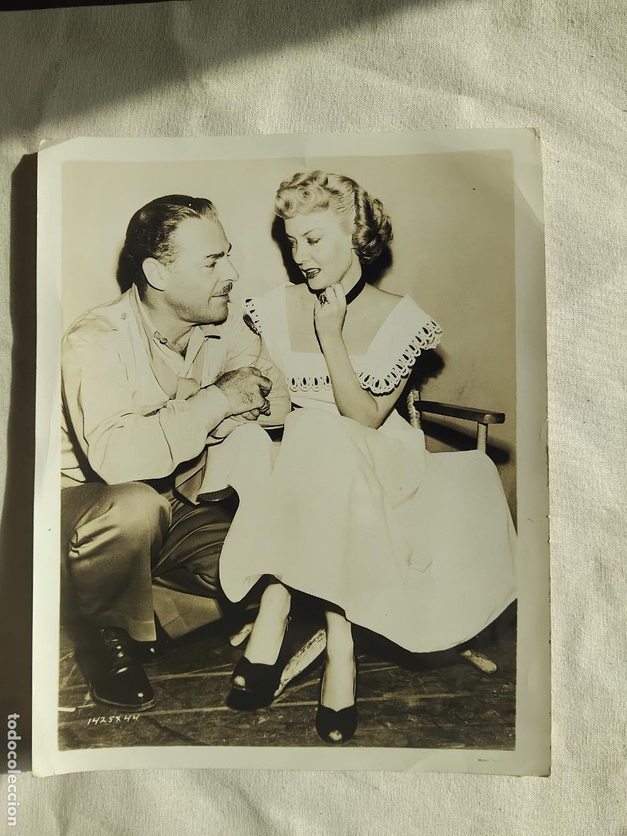Cinema: FOTOGRAFIA DE AUDREY TOTTER Y BRIAN DONLEVY METRO GOLDWYN MAYER. PARA REVISTA IMAGENES. 26 X 20,50