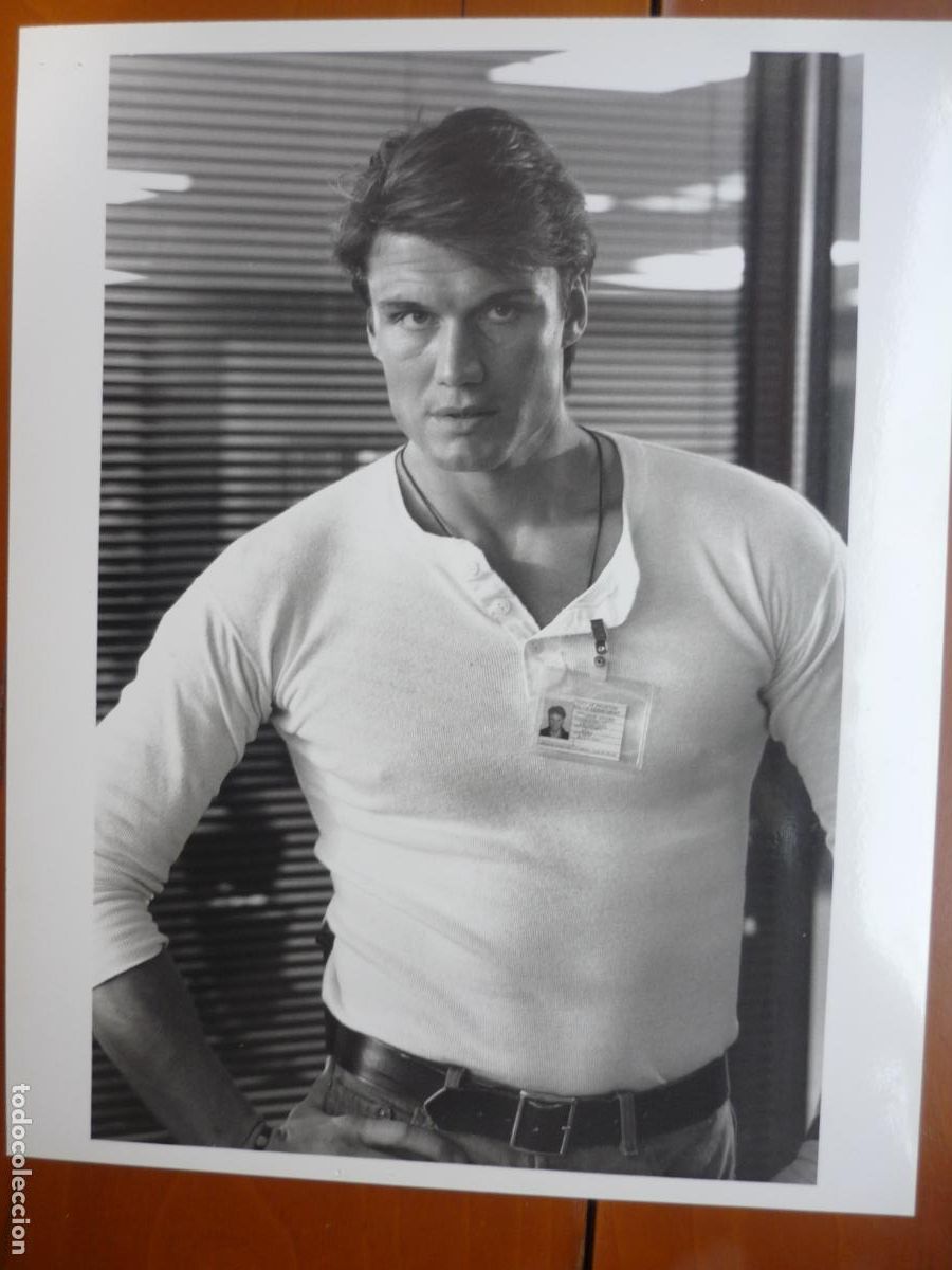 Kino: dark angel - foto b/n original - dolph lundren