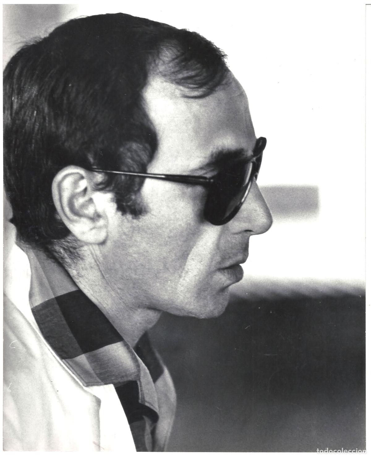 Kino: F35667 CHARLES AZNAVOUR FOTO B/N ORIGINAL ESPA&Ntilde;OLA FOTOGRAFO CESAR LUCAS