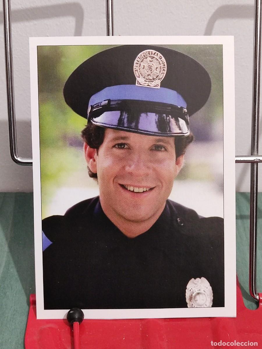 Cine: Steve Guttenberg . Ficha revista Accion cine