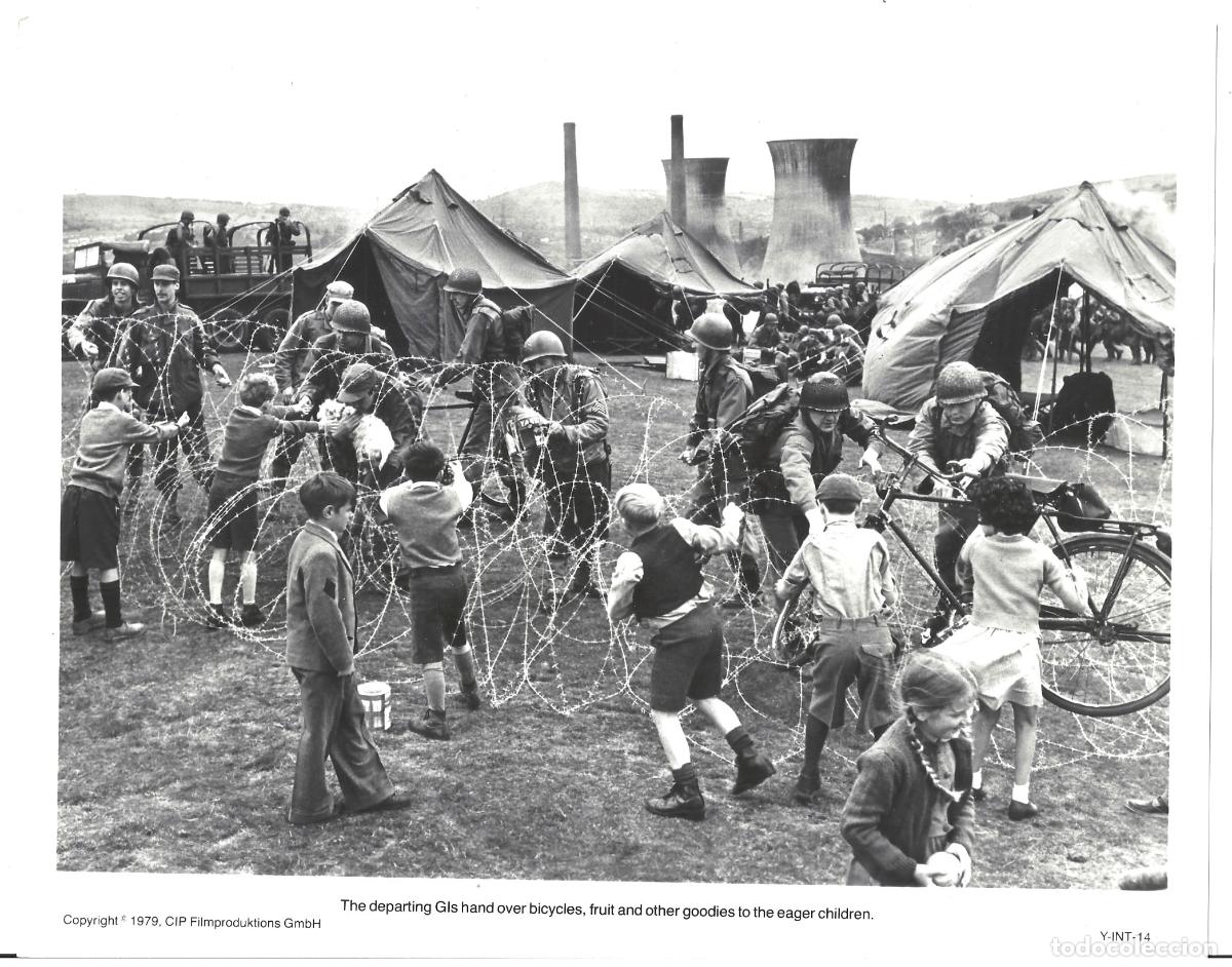 Cinema: F35731 YANQUIS JOHN SCHLESSINGER BICICLETA FOTO B/N ORIGINAL AMERICANA