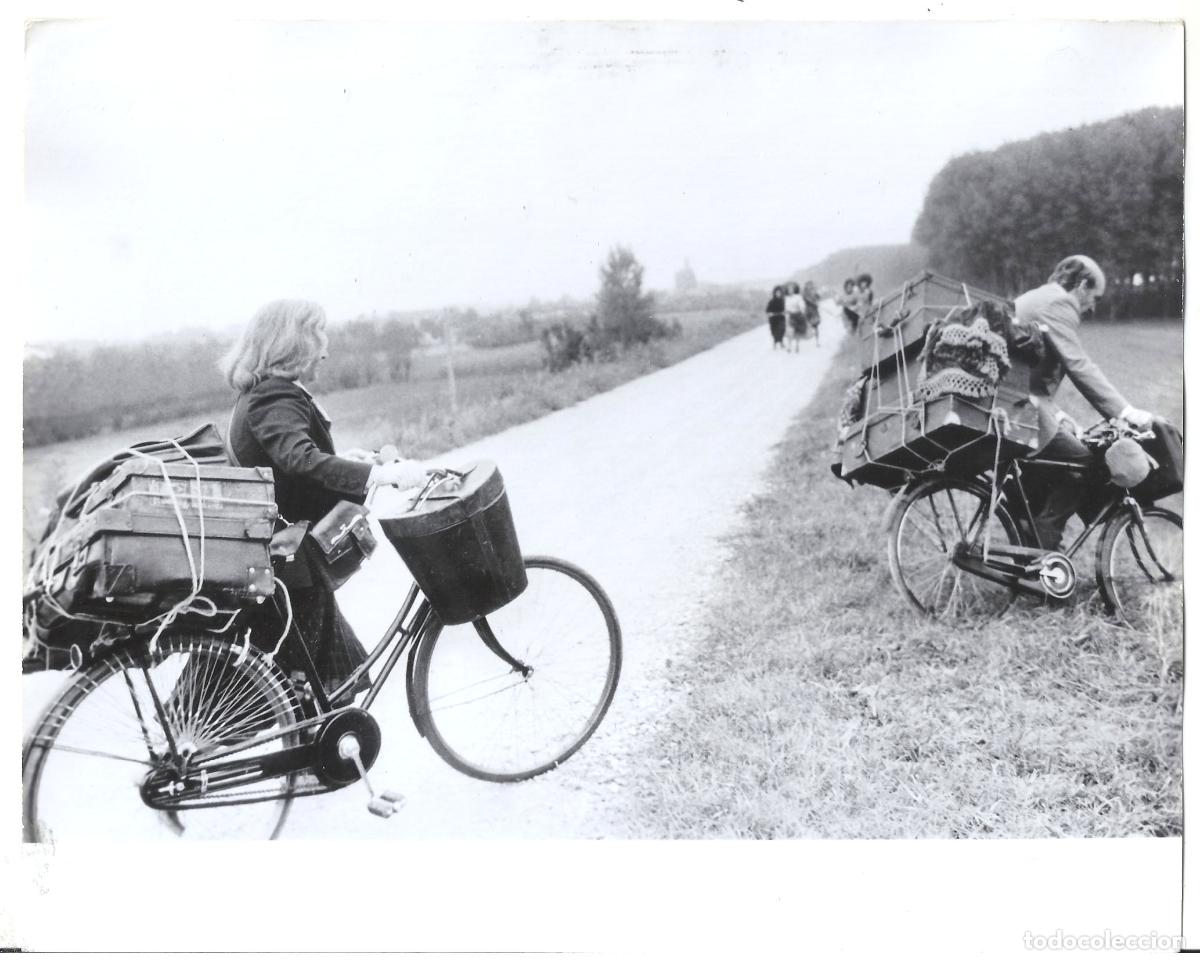 Cinema: F35767 DONALD SUTHERLAND NOVECENTO bicicleta FOTO B/N ORIGINAL