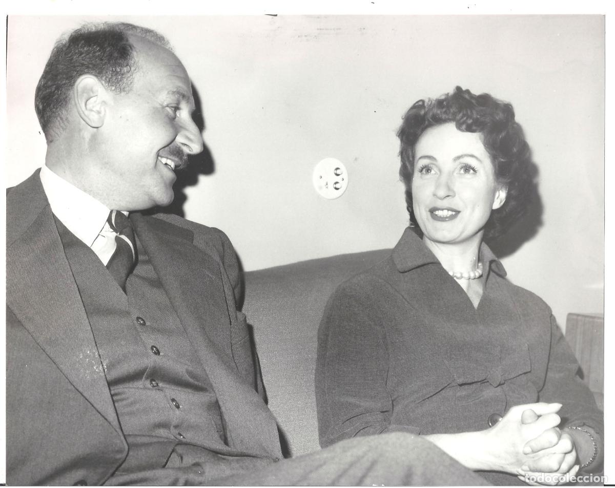 Cinema: F35779 DANIELLE DARRIEUX FOTO B/N ORIGINAL SUECA FOTOGRAFO PER-OLOW