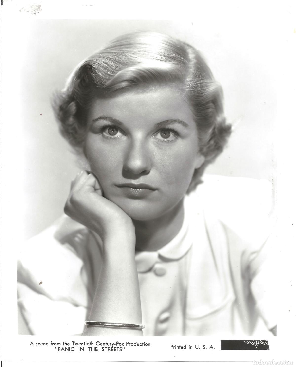 Cine: F35884 BARBARA BEL GEDDES PANICO EN LAS CALLES FOTO B/N ORIGINAL AMERICANA
