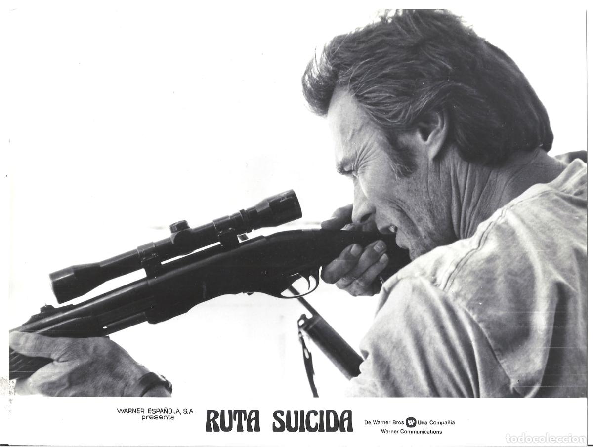 Kino: F35959 CLINT EASTWOOD RUTA SUICIDA FOTO B/N ORIGINAL ESPA&Ntilde;OLA