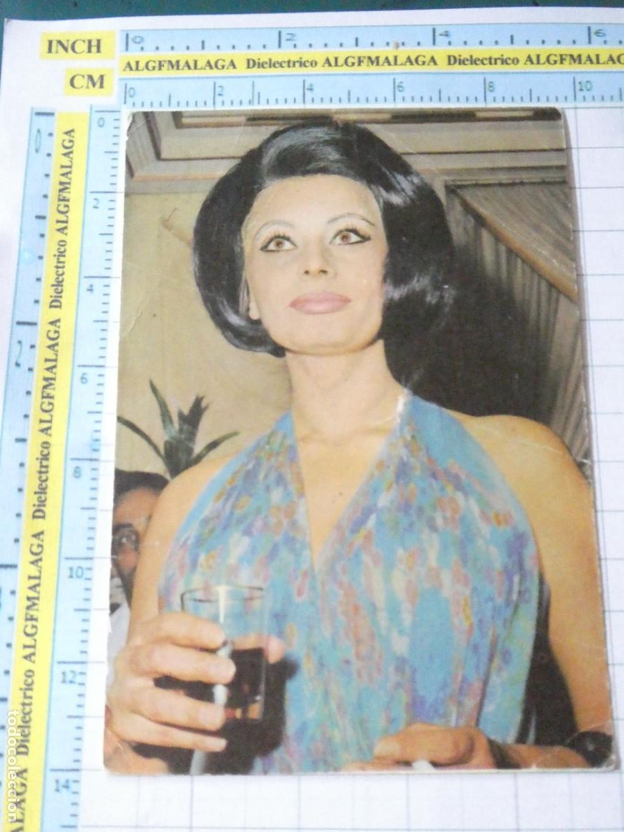 Cin&eacute;ma: POSTAL DE CINE PEL&Iacute;CULAS ACTORES. A&Ntilde;O 1965 SOPHIA LOREN 18 TARHE FHER. 518